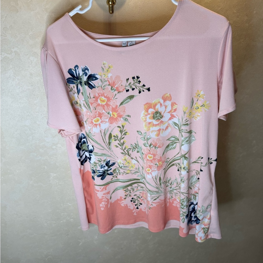 Elle Pink Floral Short-Sleeve Tee